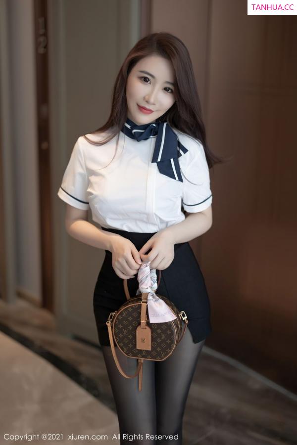 谢芷馨  [XiuRen]高清写真图 2021.06.09 VOL.3525 Cherry绯月樱第2张图片